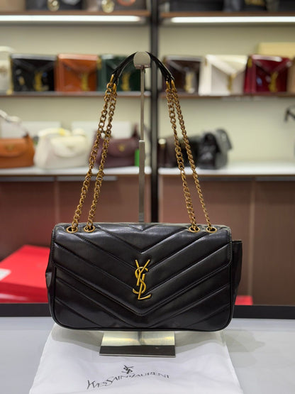 Saint Laurent Loulou Chain Bag – Women Bag in Soft Lambskin (Chevron Quilted Design) (Black-Gold))