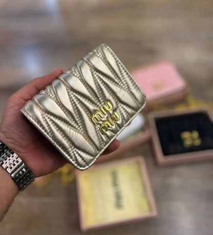 MIU MIU MORGAN – Women Card Case On Chain (Golden Silver Mix)
