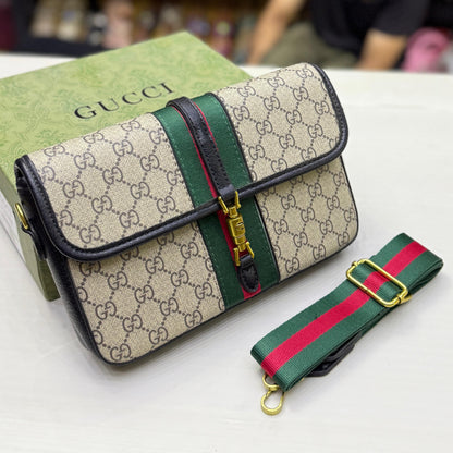GUCCI CHAIN BAG – Women Shoulder Bag (Beige Black)