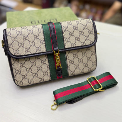 GUCCI CHAIN BAG – Women Shoulder Bag (Beige Black)