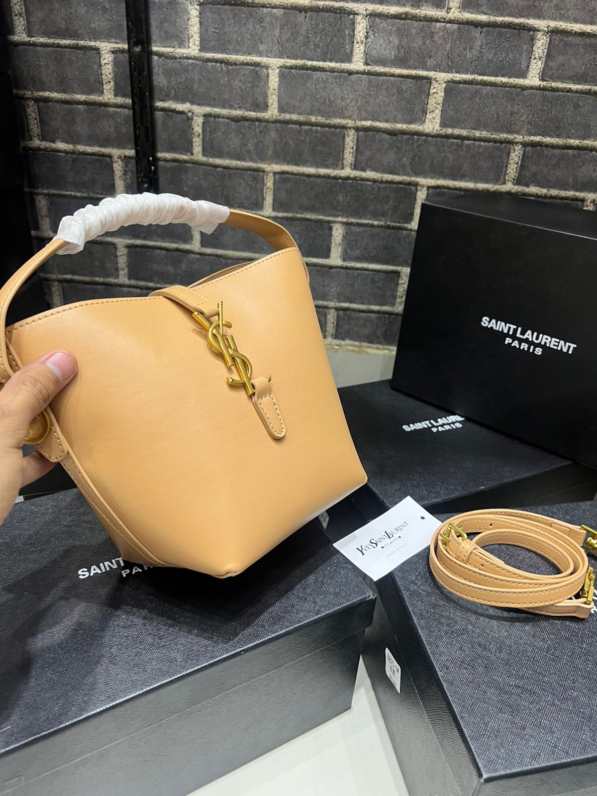 SAINT LAURENT LE 37 MINI – Women Bag | Shiny Leather Official Model (Beige)