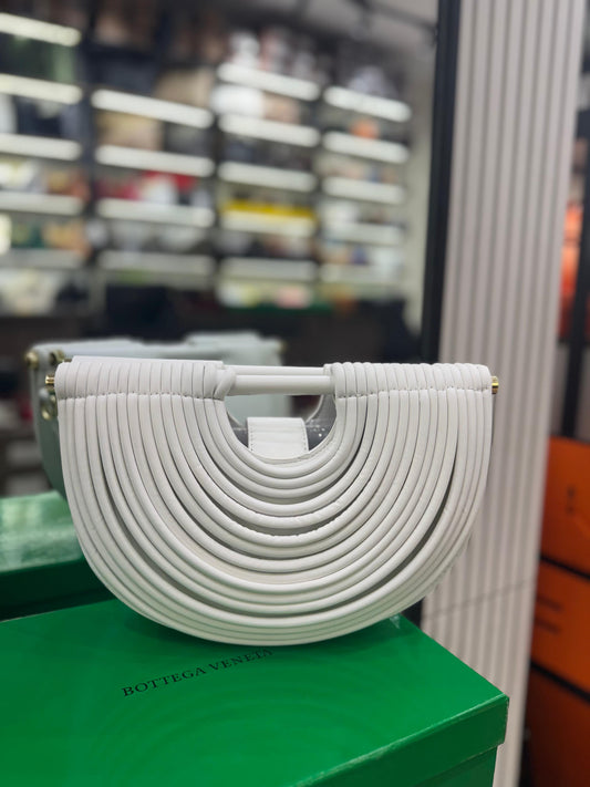Bottega Veneta Noodle Bag – Premium Quality (White)