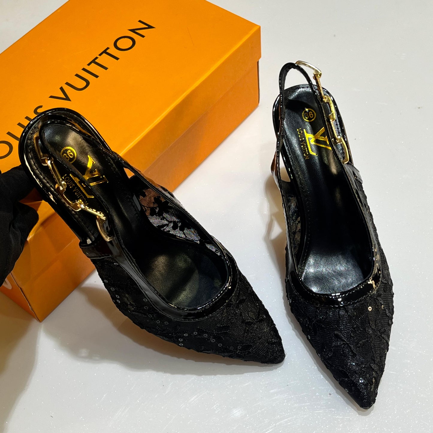 LOUIS VUITTON – PREMIUM QUALITY HEELS FOR WOMEN (Black)