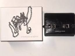 CHARLES & KEITH SLOANE METALLIC CHAIN-HANDLE WALLET – Women Bag (Black)