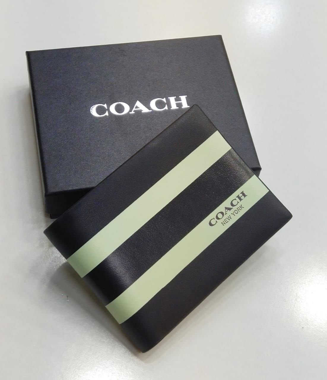C-O-A-C-H Branded Leather Wallet – Unisex | Master Quality (White/Black)