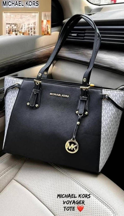 MICHAEL KORS VOYAGER MEDIUM LOGO TOTE – Women Bag (Black & White)