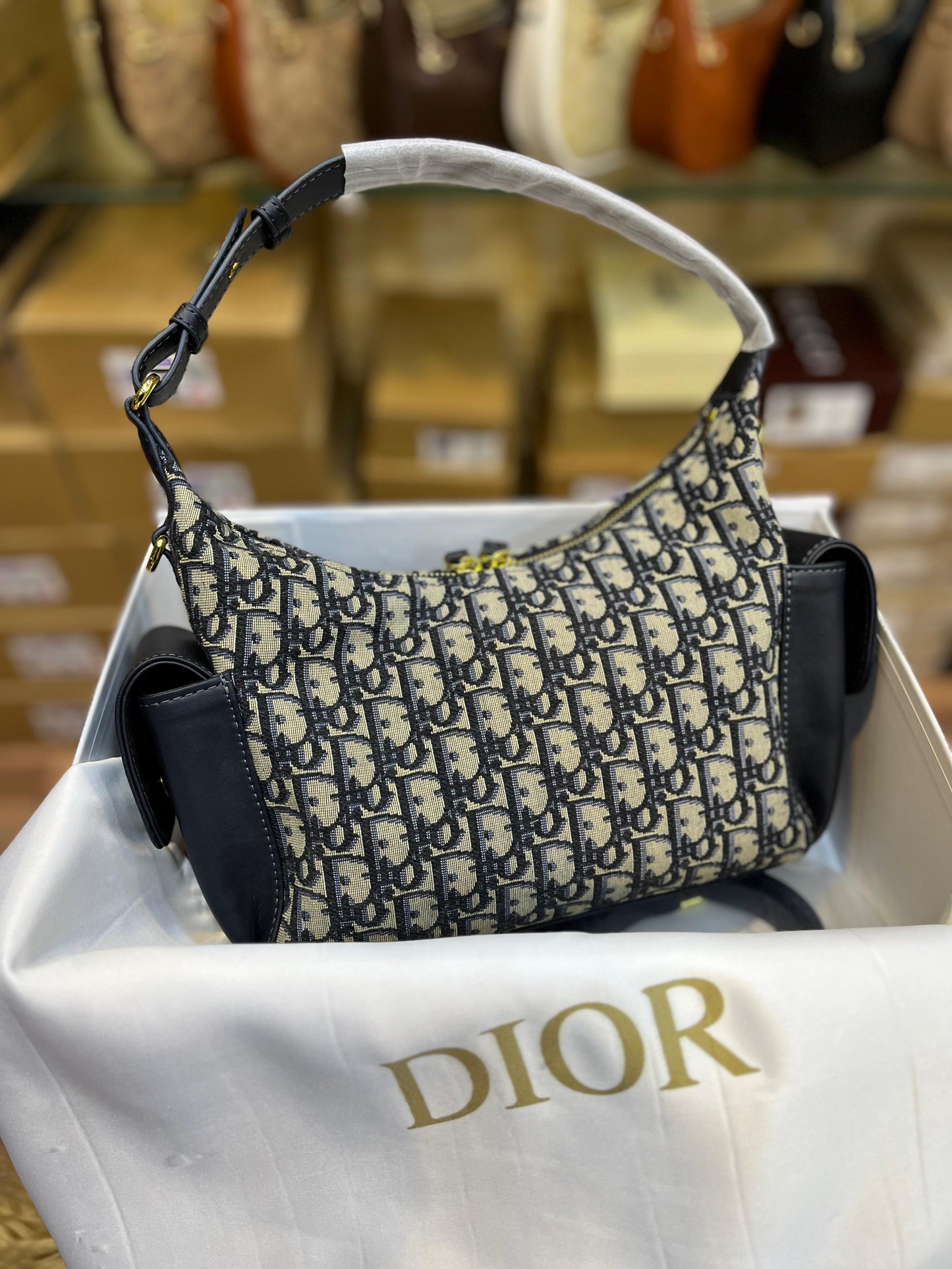 D-I-O-R MEDIUM D-DREAM OBLIQUE JACQUARD – Women Bag (Blue)