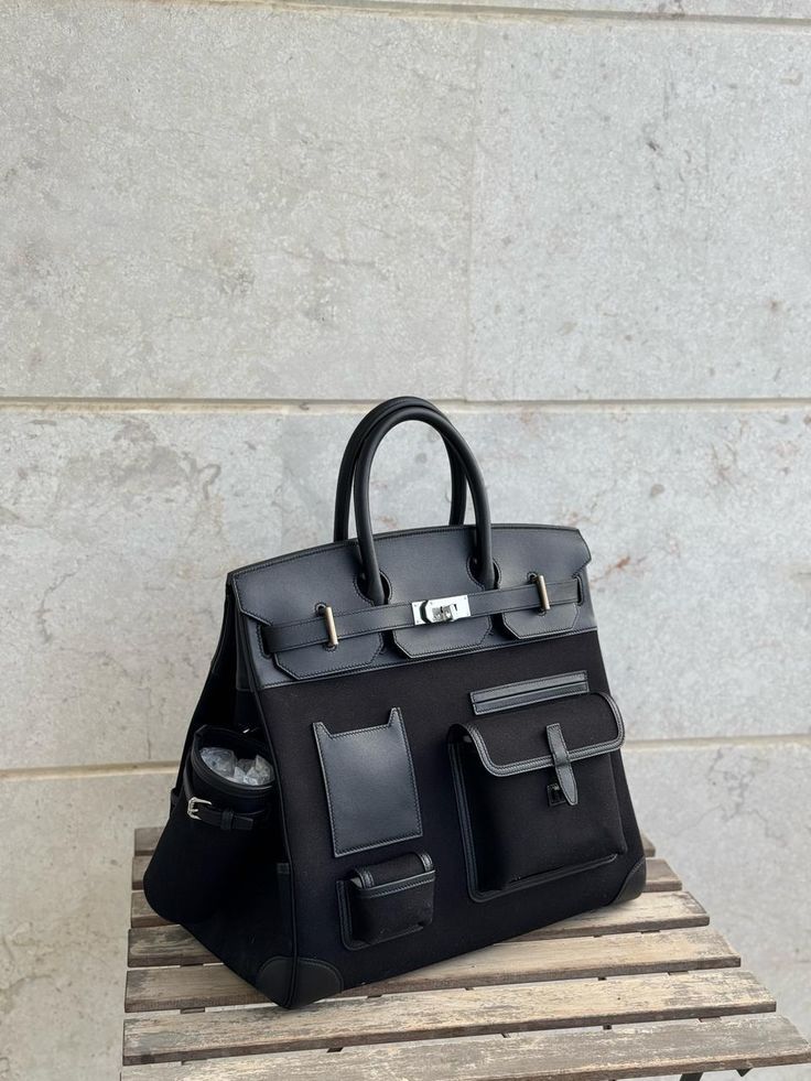 H-E-R-M-È-S Haut à Courroies Rock Women Bag – Premium Edition (Black)
