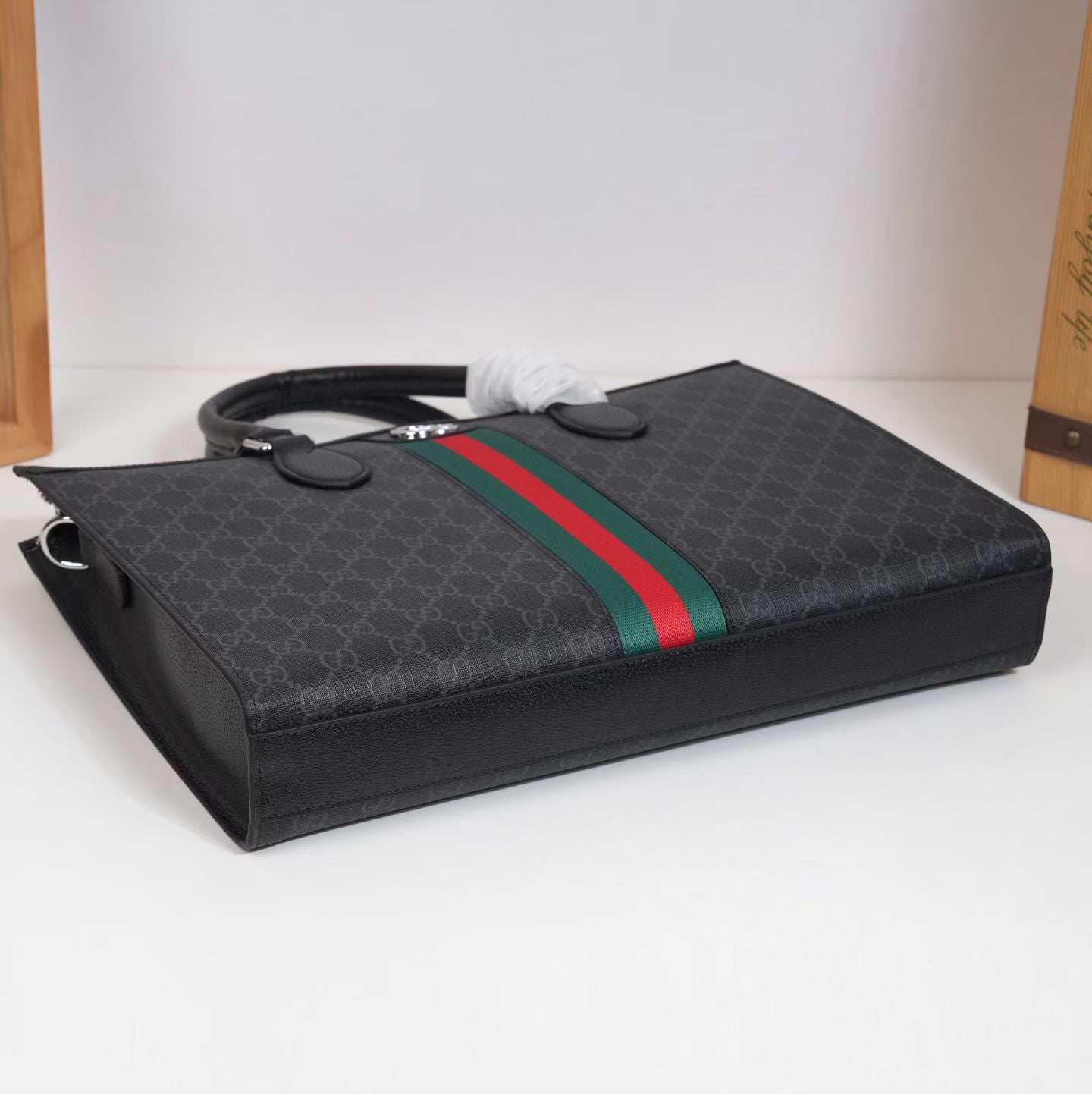 G-U-C-C-I Luxury Signature Large Women Bag | Super Premium Edition (Black-2)