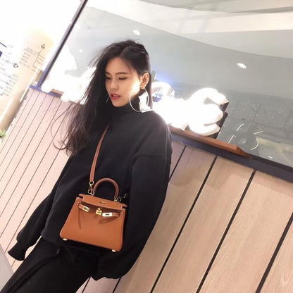 H-E-R-M-È-S Kelly 20 Mini Sellier – Petite Icon Women Bag (Brown)