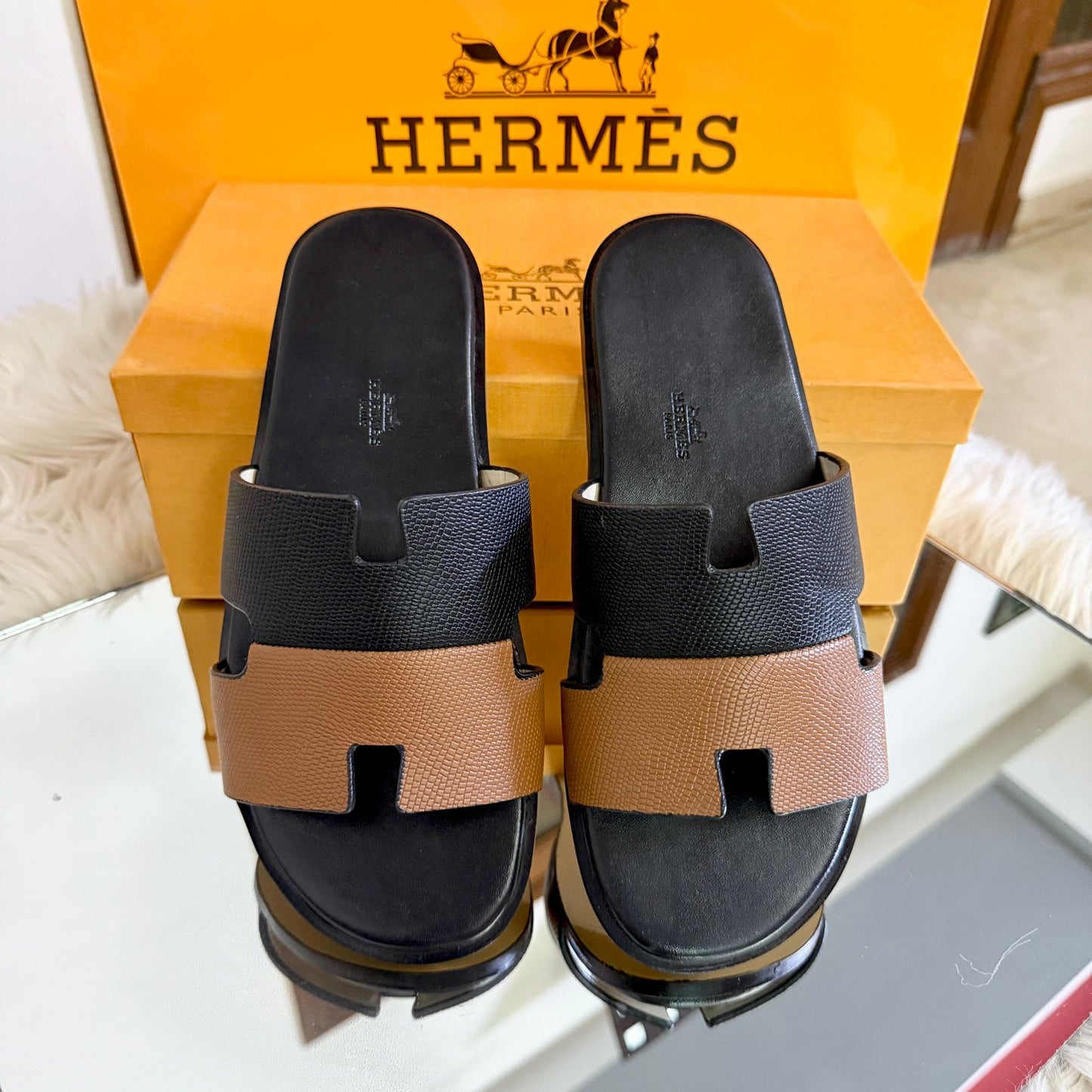 H-E-R-M-È-S Luxury Unisex Slippers – Premium Edition | (Brown)