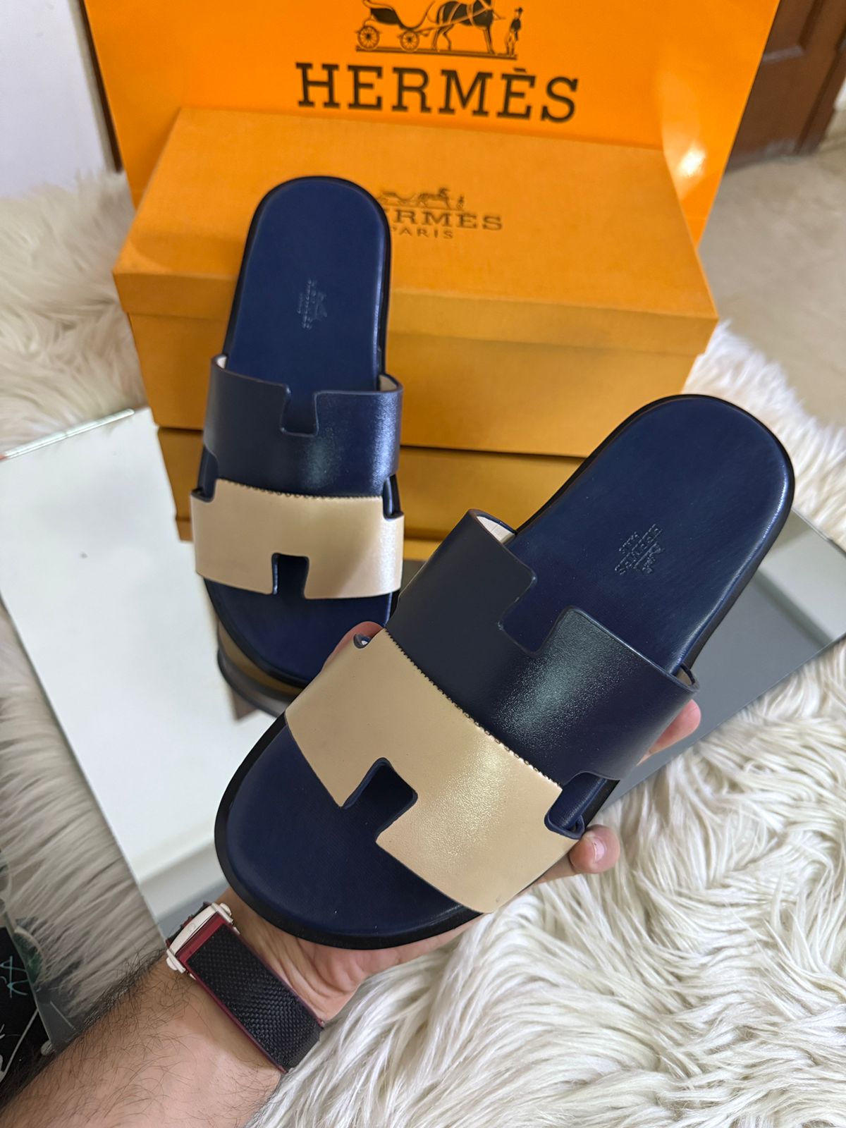 H-E-R-M-È-S Luxury Unisex Slippers – Premium Edition | (Beige)