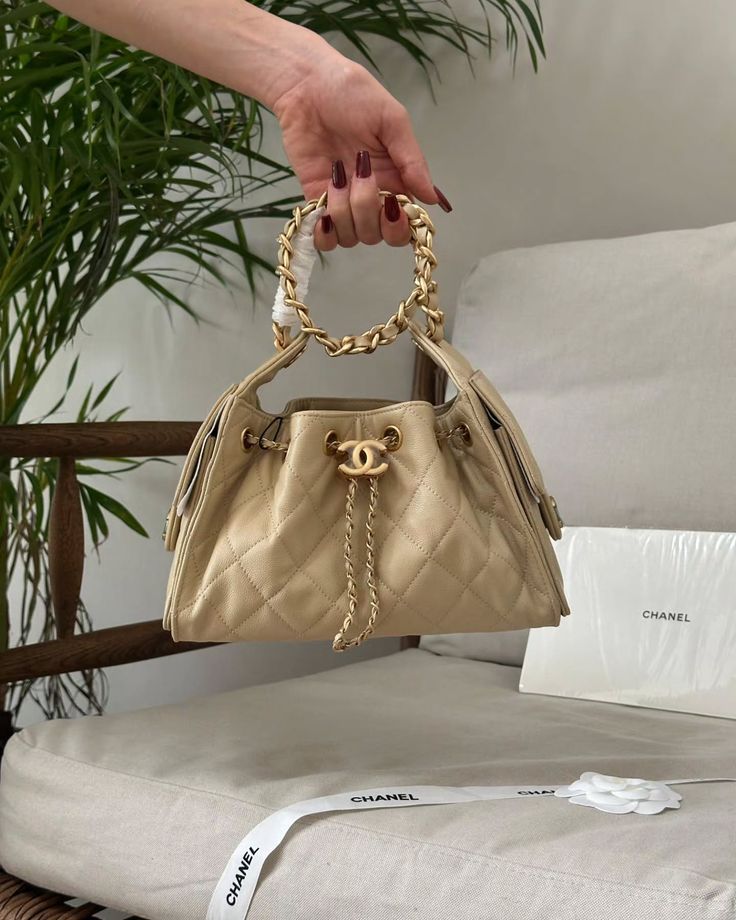 C-H-A-N-E-L 25 Hobo Women Bag – Effortless Chic Edition (Cream Beige)