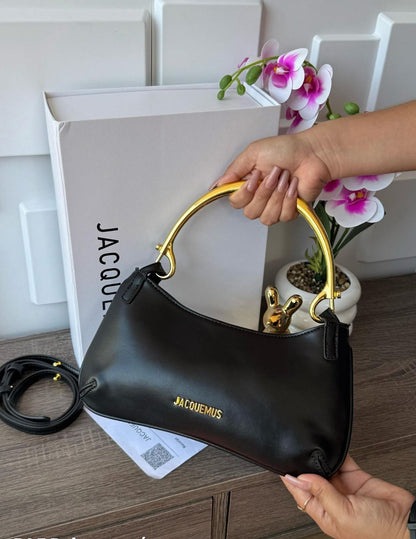 J-A-C-Q-U-E-M-U-S Le Bisou Mousqueton Women Bag – Luxury Edition (Black)