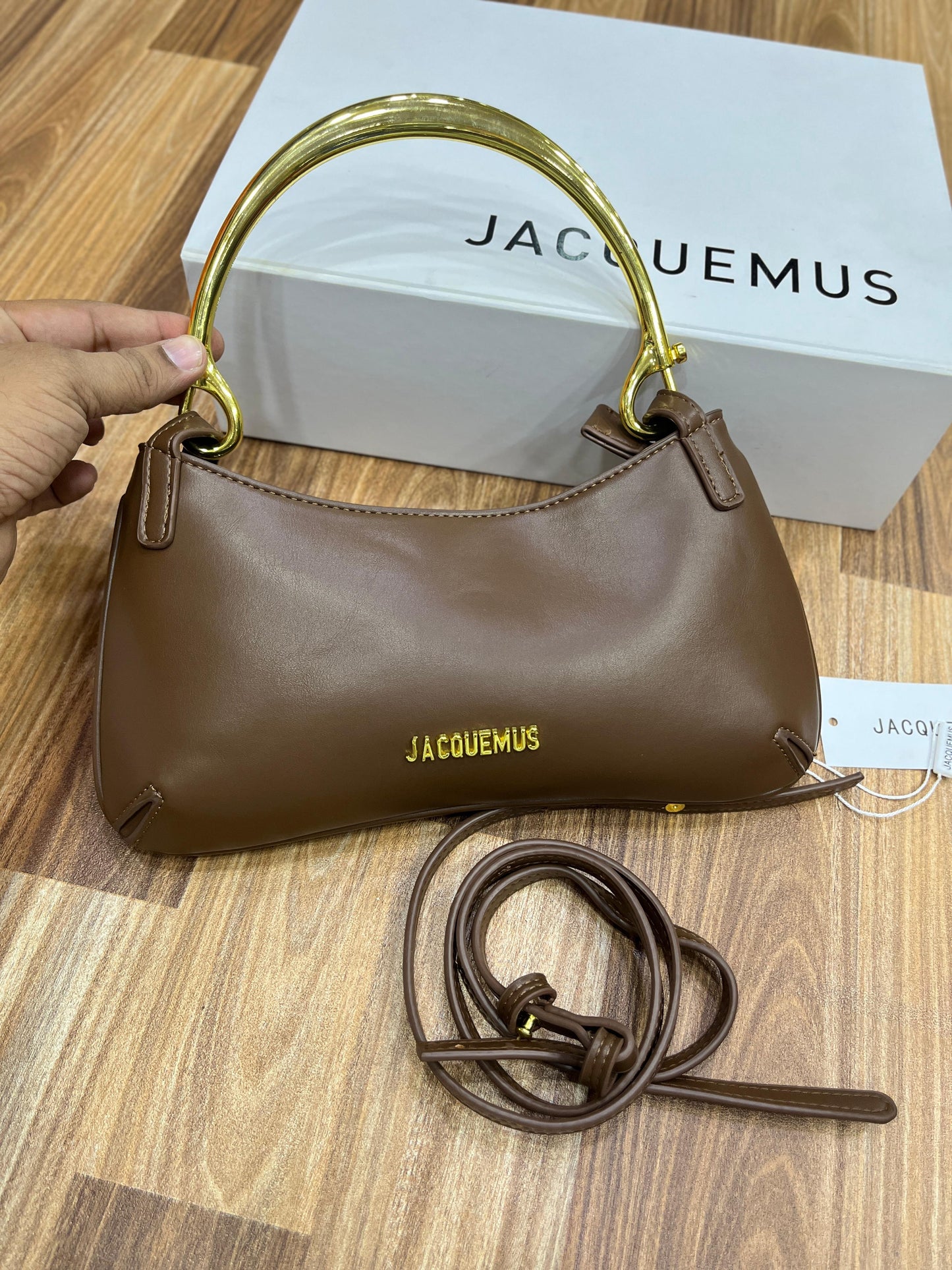 J-A-C-Q-U-E-M-U-S Le Bisou Mousqueton Women Bag – Luxury Edition (Brown)