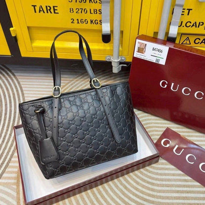 G-U-C-C-I GG Emblem Medium Tote Women Bag – Premium Edition (Black)