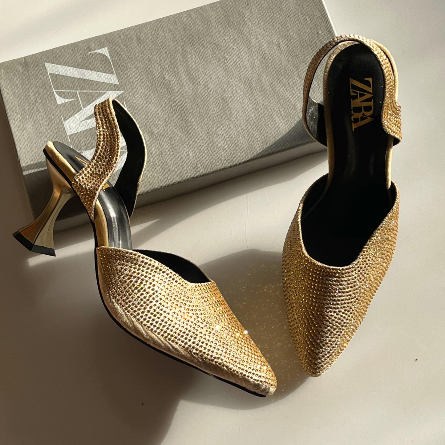 Z-A-R-A Women Heels – Elegant Style (Gold)