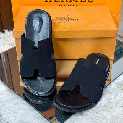 H-E-R-M-È-S Izmir Unisex Slippers – Stylish Comfort Edition (Black)