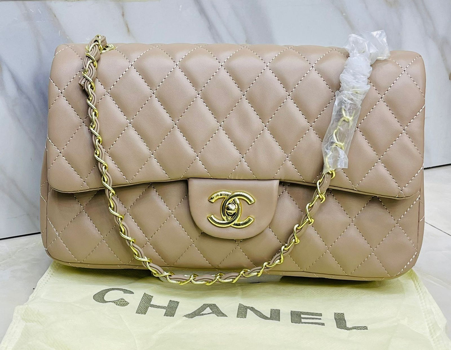 C-H-A-N-E-L Classic Jumbo Women Bag – Luxury Chain Edition (Beige)