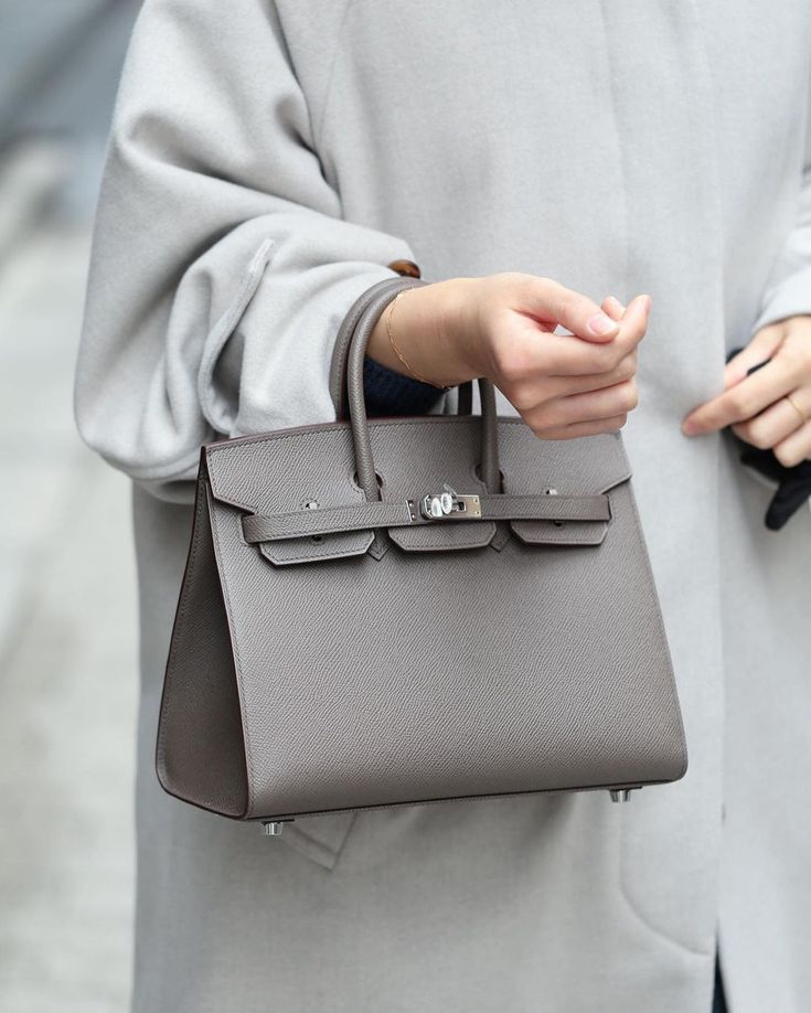 H-E-R-M-È-S Birkin Women Bag – Premium Luxury Edition (Grey)
