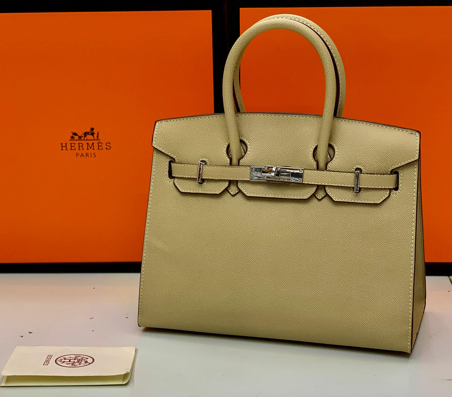 H-E-R-M-È-S Birkin Women Bag – Premium Luxury Edition (Cream)