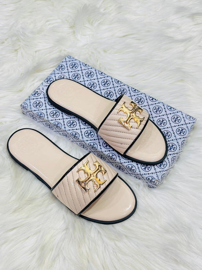 T-O-R-Y B-U-R-C-H Casual Flats – Master Class Edition (Beige/Black)