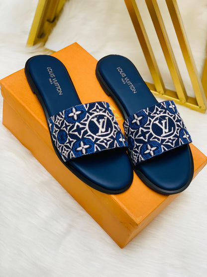 L-O-U-I-S V-U-I-T-T-O-N Embroidery Flat Slippers – Official Model Women Footwear (Blue)