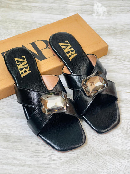 Z-A-R-A Stone Flats – Elegant Women Footwear (Black)
