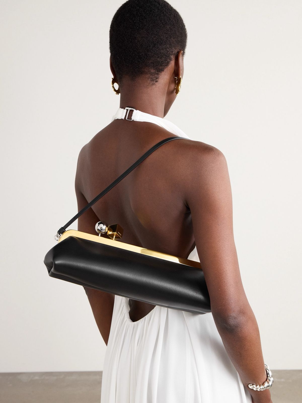 J-A-C-Q-U-E-M-U-S Salon Clutch Women Bag – Master Quality Edition (Black)