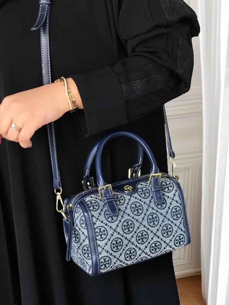 T-O-R-Y B-U-R-C-H Duffle Women Bag – Travel Edition (Blue/Grey)