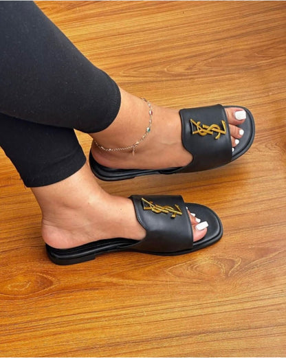 Y-S-L S-a-i-n-t L-a-u-r-e-n-t Flat Slippers – Official Model Women Footwear (Black)