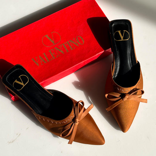 V-A-L-E-N-T-I-N-O Flat Slippers – Elegant Women Footwear (Orange)