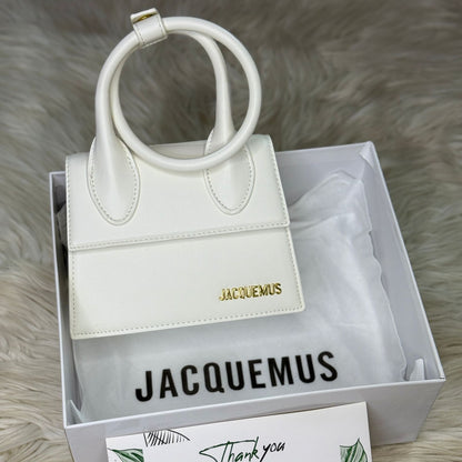 J-A-C-Q-U-E-M-U-S Le Grand Chiquito Tote – Luxe Mini Statement Women Bag (White*)
