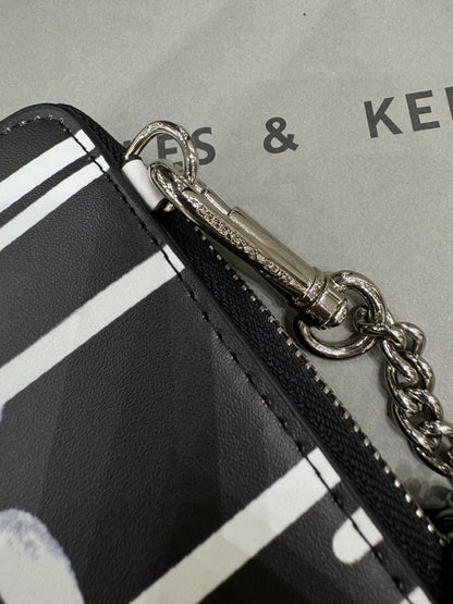C-H-A-R-L-E-S & K-E-I-T-H Swing Quilted Zip Key Pouch – Travel Smart Women Bag (White/Black)
