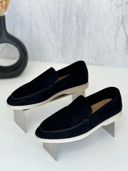 L-O-R-O P-I-A-N-A Unisex Shoes – Comfort Luxe Footwear (Black)