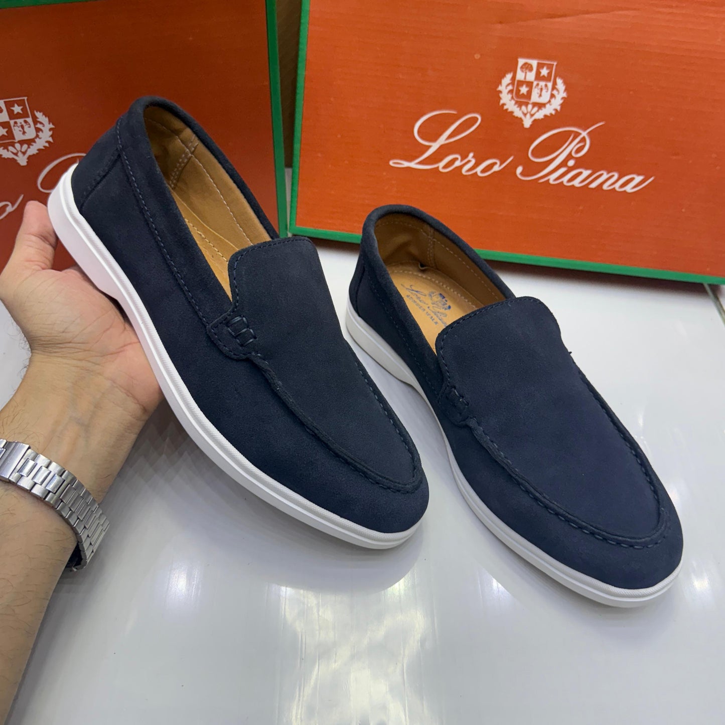 L-O-R-O P-I-A-N-A Unisex Shoes – Comfort Luxe Footwear (Blue)