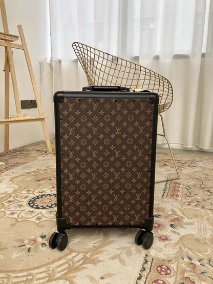 L-O-U-I-S V-U-I-T-T-O-N Monogram Luggage Bags – Travel Luxe Collection (Brown)
