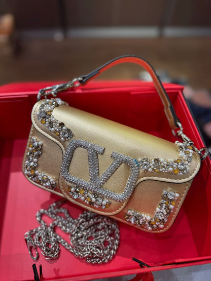 V-A-L-E-N-T-I-N-O G-A-R-A-V-A-N-I Locò Crystal Shoulder Women Bag – Couture Glam Edition (Gold)