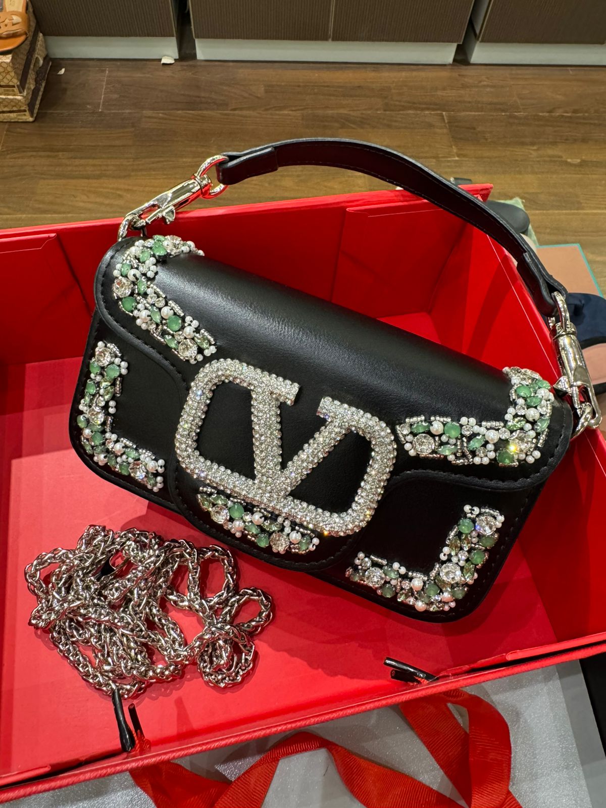 V-A-L-E-N-T-I-N-O G-A-R-A-V-A-N-I Locò Crystal Shoulder Women Bag – Couture Glam Edition (Black)