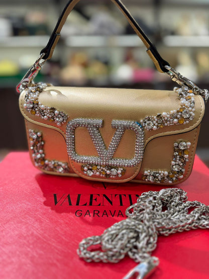 V-A-L-E-N-T-I-N-O G-A-R-A-V-A-N-I Locò Crystal Shoulder Women Bag – Couture Glam Edition (Gold)