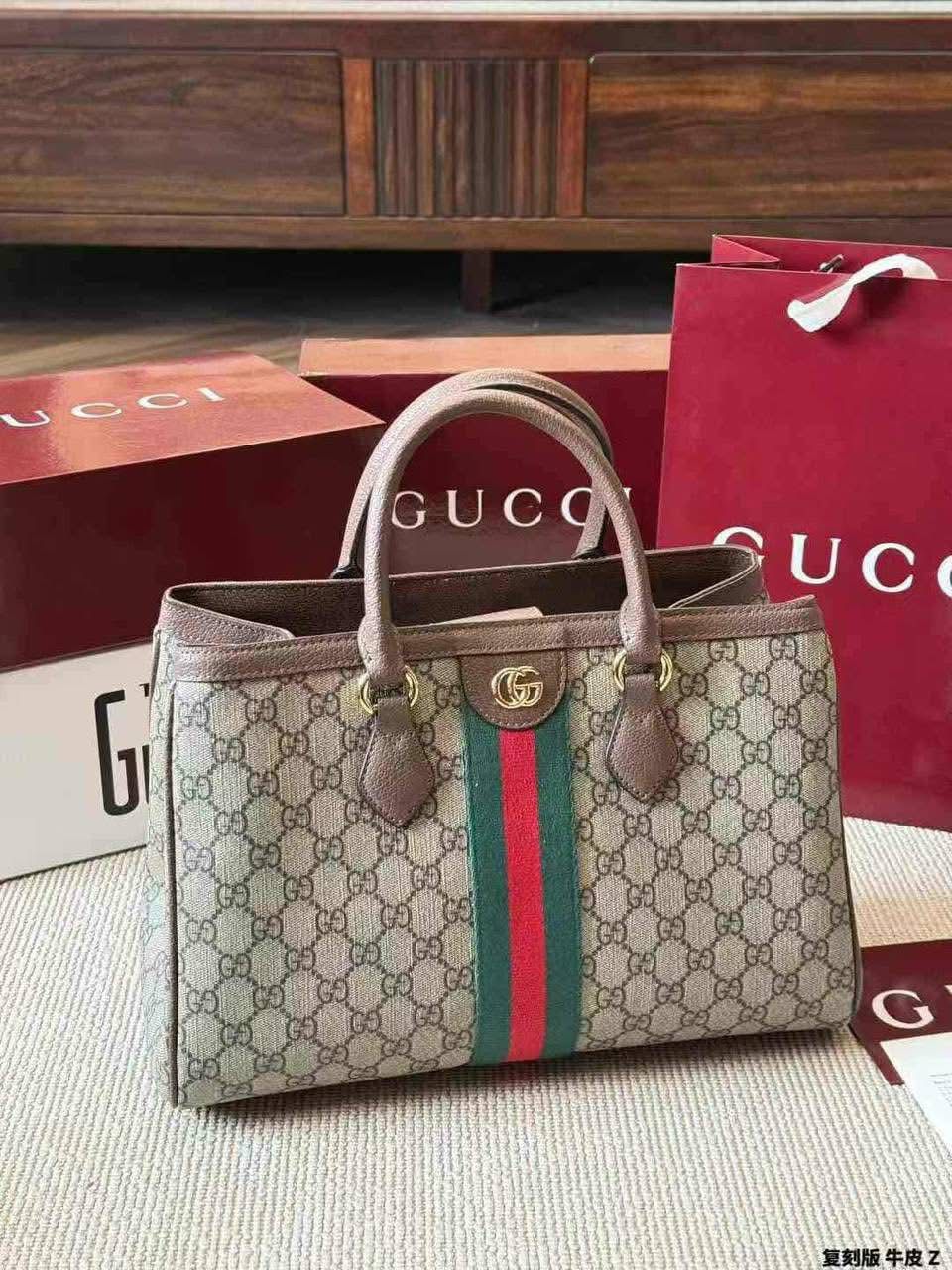 G-U-C-C-I Ophidia GG Supreme Medium Tote – Signature Luxe Women Bag (Medium)