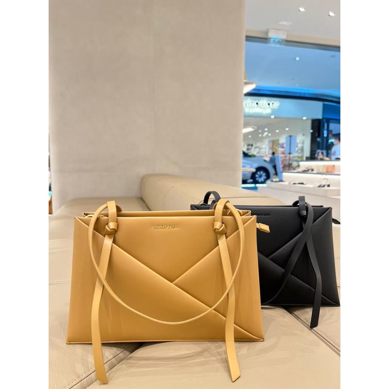 C-H-A-R-L-E-S & K-E-I-T-H Midori Geometric Tote – Modern Luxe Women Bag (Beige)