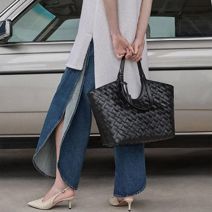 C-H-A-R-L-E-S & K-E-I-T-H Ivette Woven Tote – Modern Luxe Women Bag (Black)