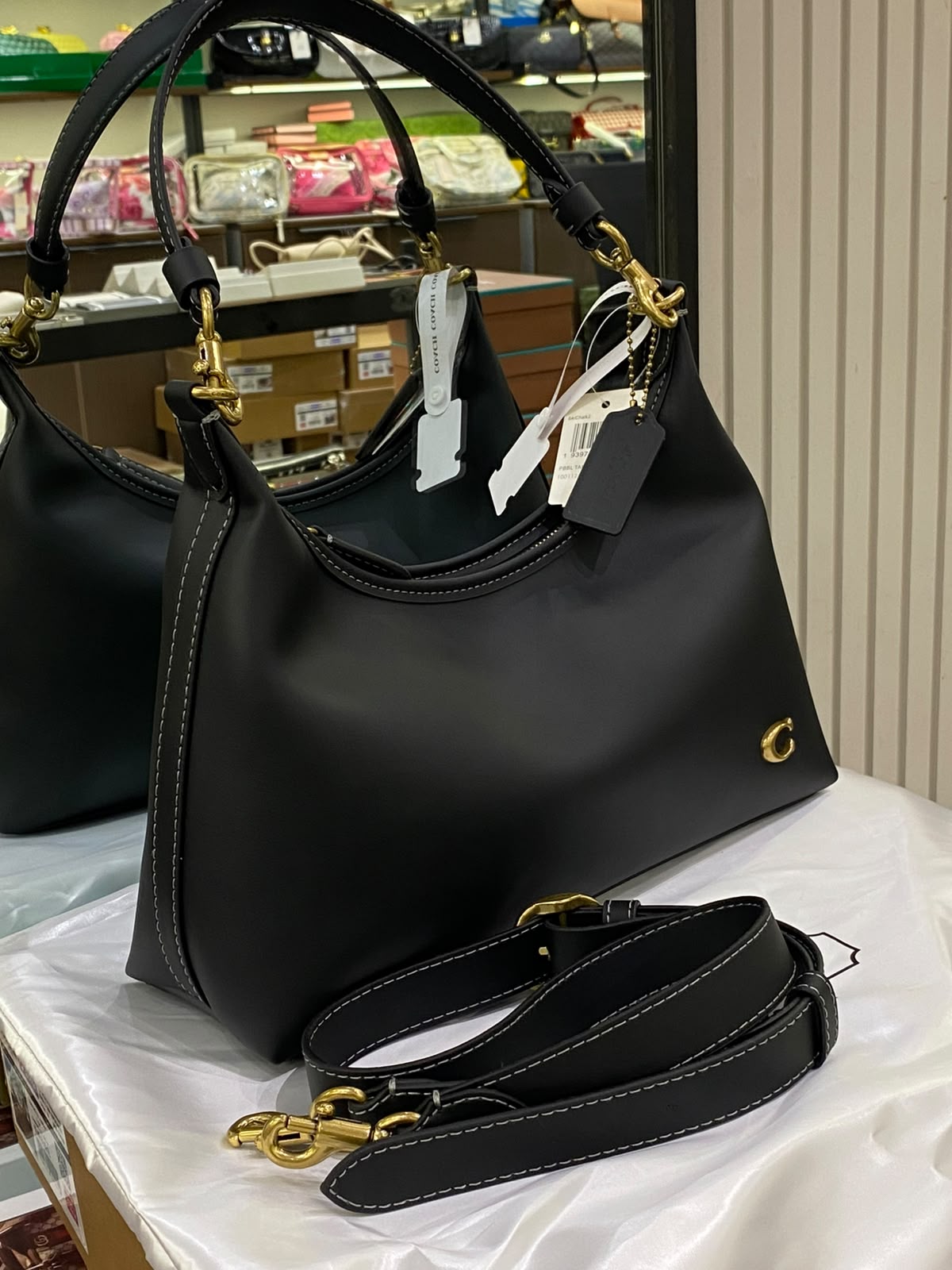 C-O-A-C-H Juliet Shoulder Bag – Everyday Luxe Women Bag (Black)