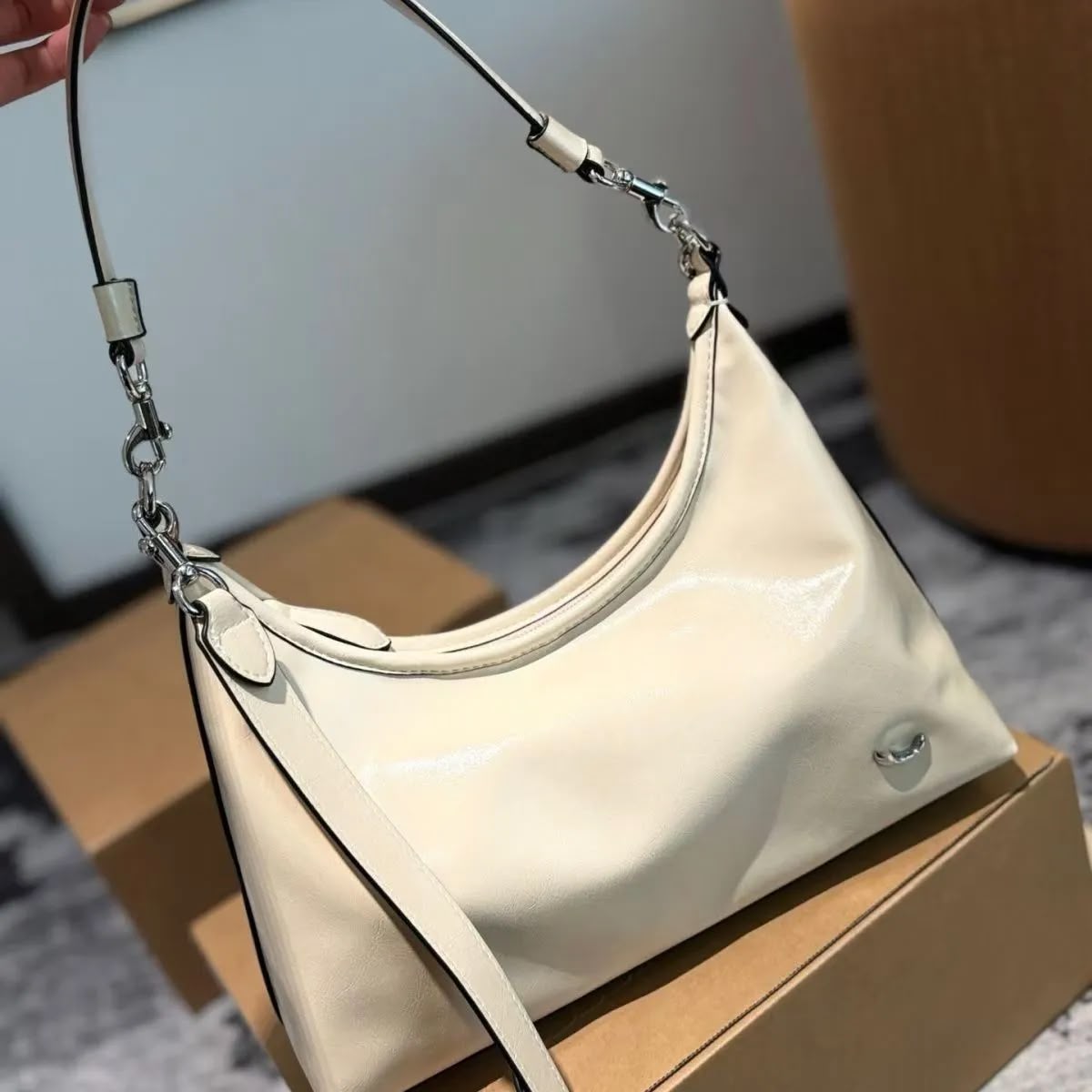 C-O-A-C-H Juliet Shoulder Bag – Everyday Luxe Women Bag (White)