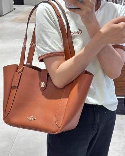C-O-A-C-H Hadley Turnlock Tote – Elegant Luxe Women Bag (Brown)