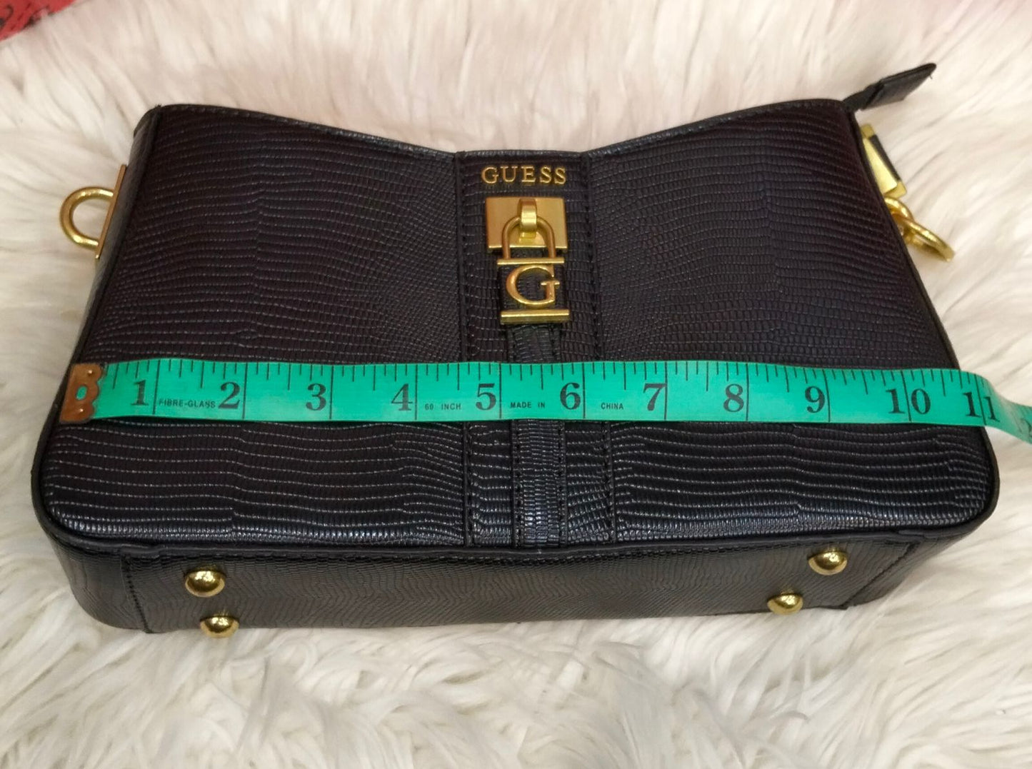 G-U-E-S-S Chic Shoulder Women Bags – Master Quality Collection (Black/Gold)