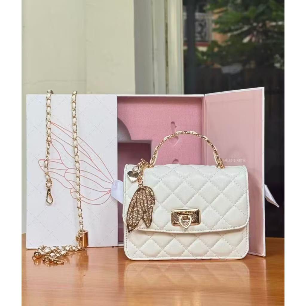 C-H-A-R-L-E-S & K-E-I-T-H Cressida Quilted Top Handle Bag – Elegant Luxe Women Bag (White)