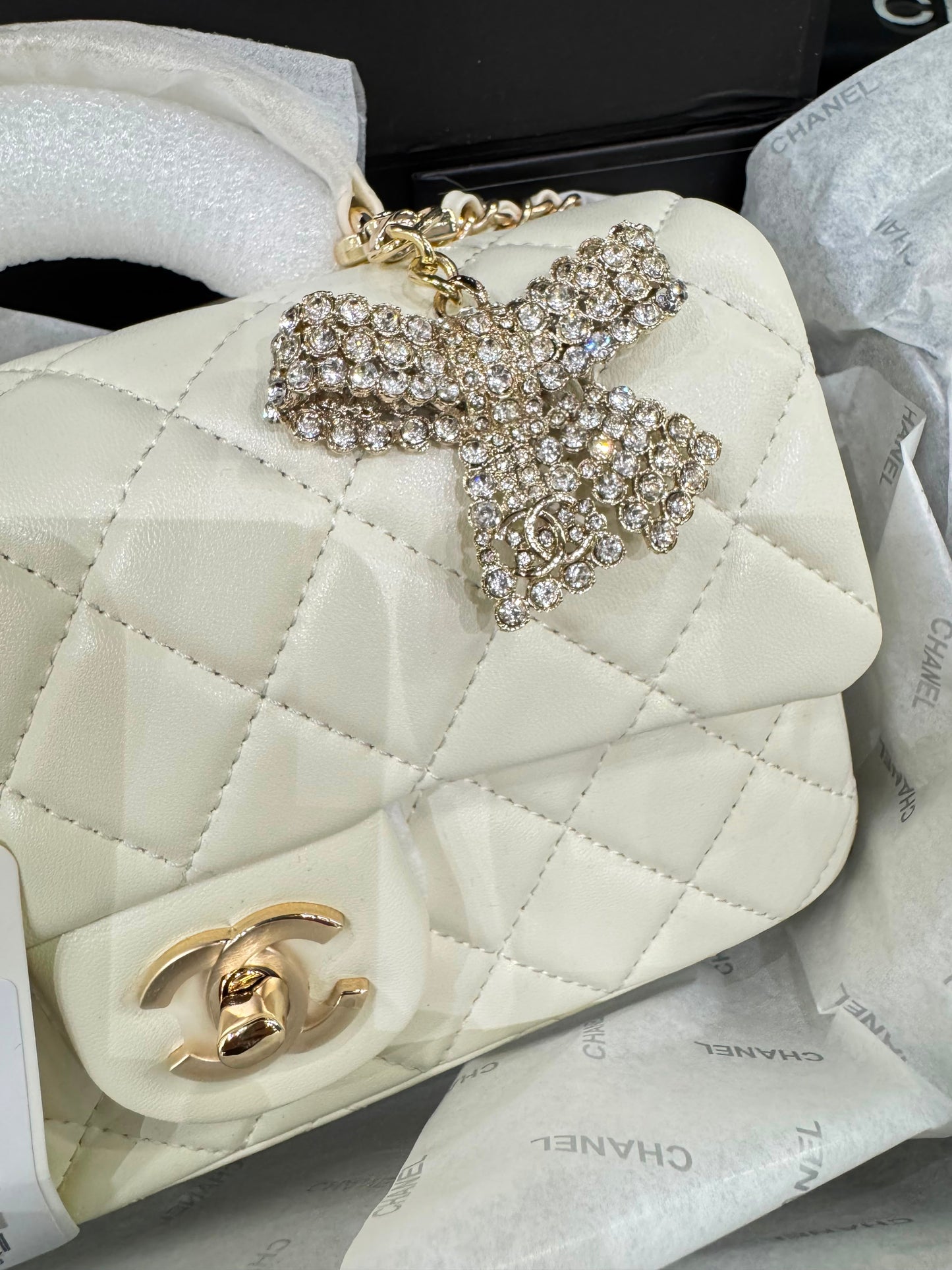 C-H-A-N-E-L Quilted Mini Top Handle Rectangular Flap Bag – Luxury Women Bag (White)