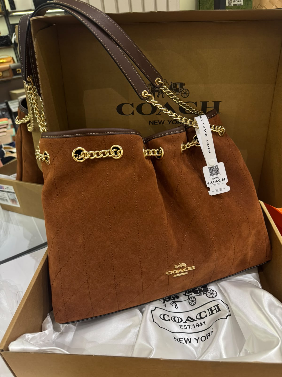 C-O-A-C-H Evelyn Large Shoulder Bag – Signatures Luxe Women Bag (Camel Brown)